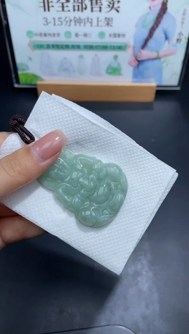颈饰未镶嵌翡翠天然翡翠A货28