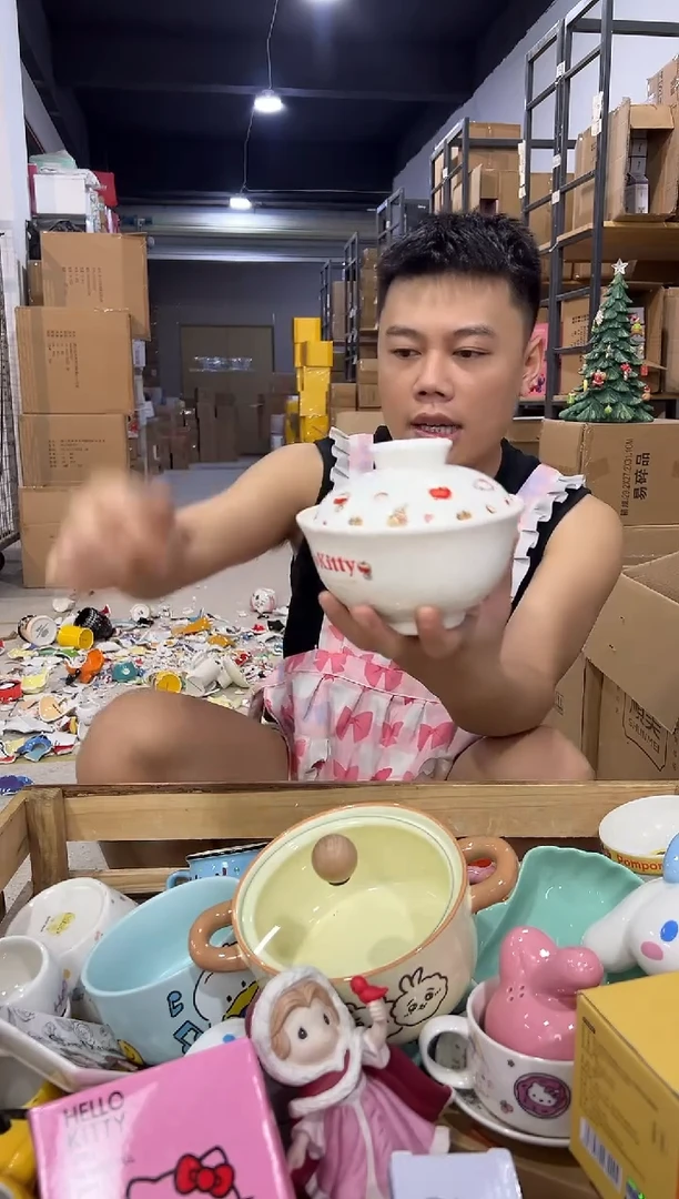 瓷片原盒kt猫带盖泡面碗