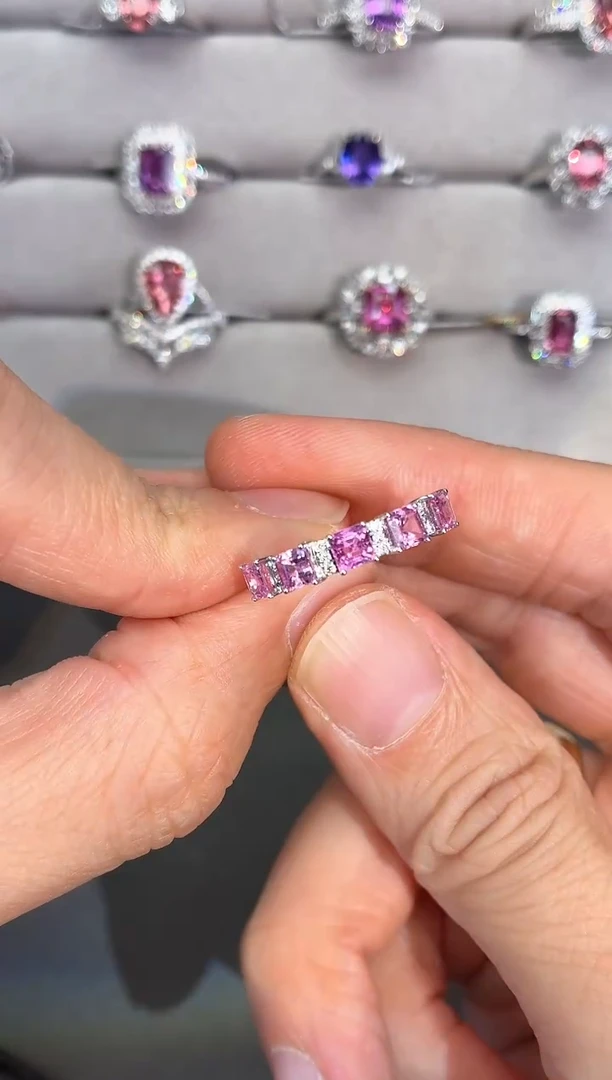 戒指彩色蓝宝石18K金镶嵌【闪购】1.71ct/七天鉴赏