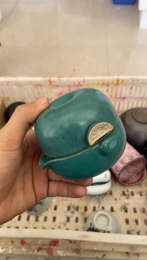 杯无运费险有瑕疵的摄影的产品有使用过的痕迹有点脏介意勿拍