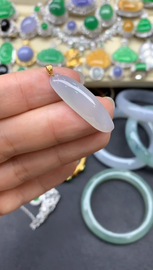 【闪购商品】翡翠颈饰18K金镶嵌40-中国好珍宝