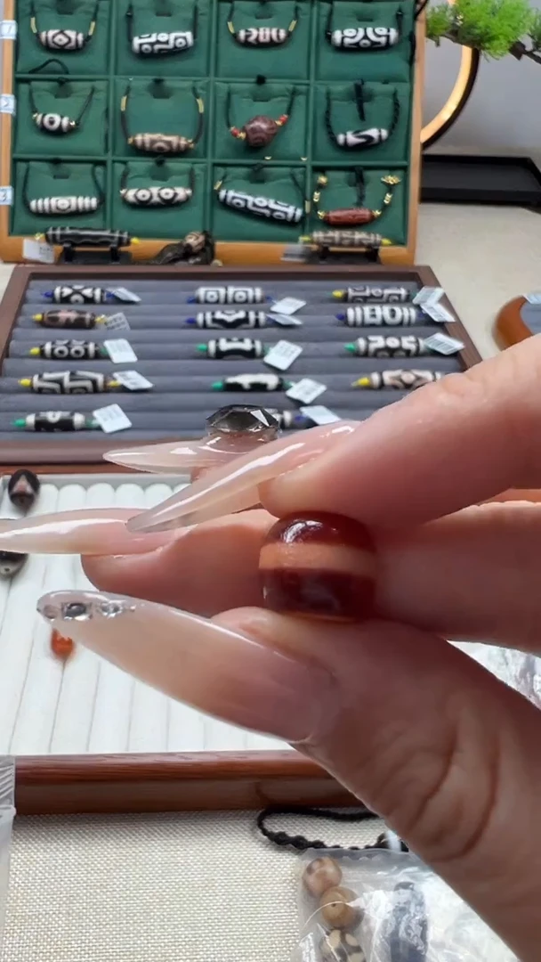 玛瑙/玉髓（覆膜）颈饰未镶嵌19（微瑕随机发货）