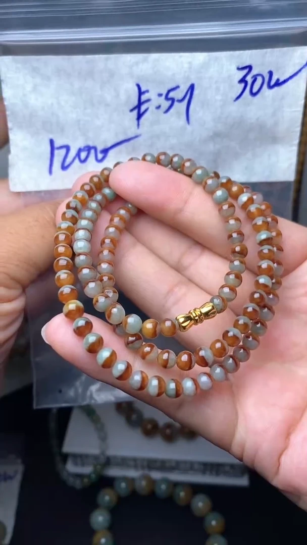 定制翡翠未镶嵌毛货需精细抛光拍一发一