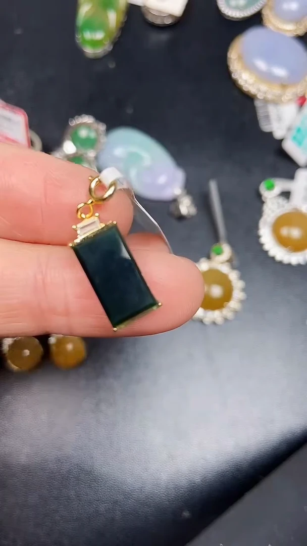 银S925镶嵌戒指翡翠9700