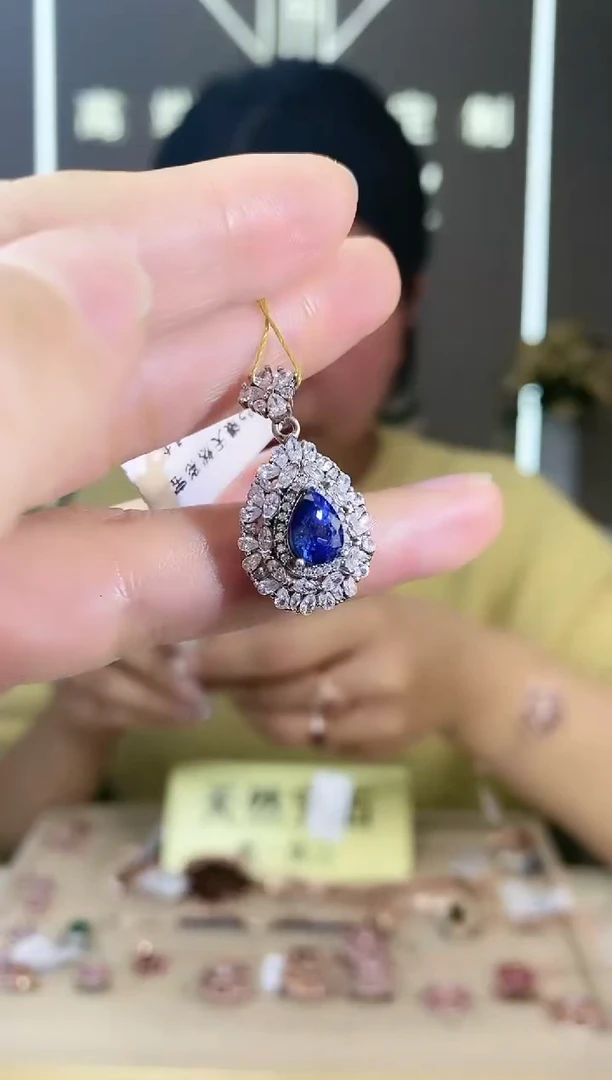 【闪购商品】蓝宝石颈饰银S925镶嵌颈饰