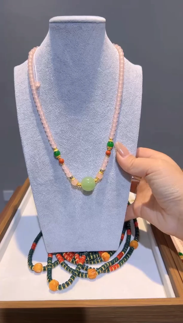 颈饰未镶嵌和田玉M11