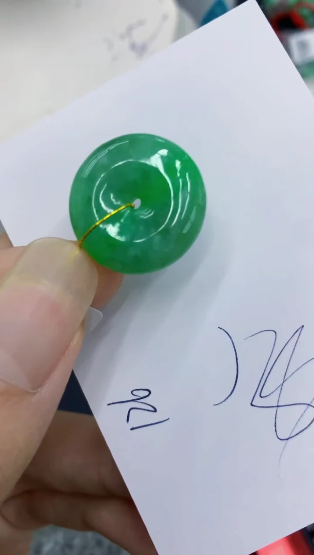 翡翠未镶嵌颈饰11111111111