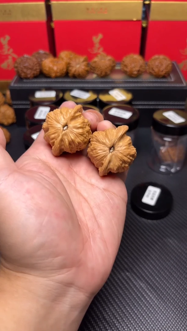 文玩核桃把件153公子帽40全品无修打好底