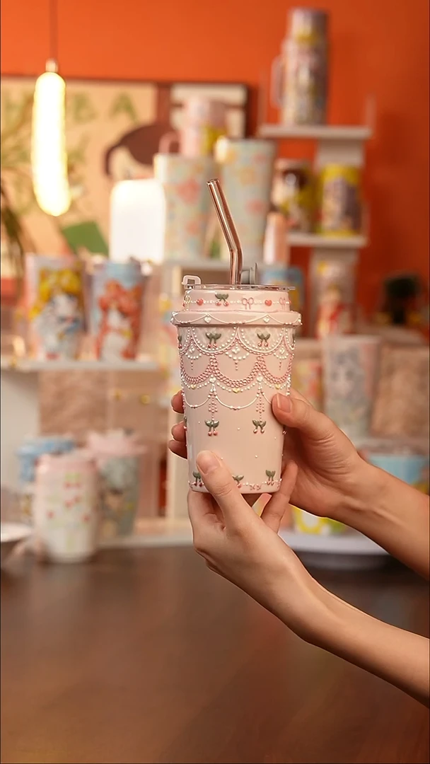 景德镇手工手绘文创陶瓷杯