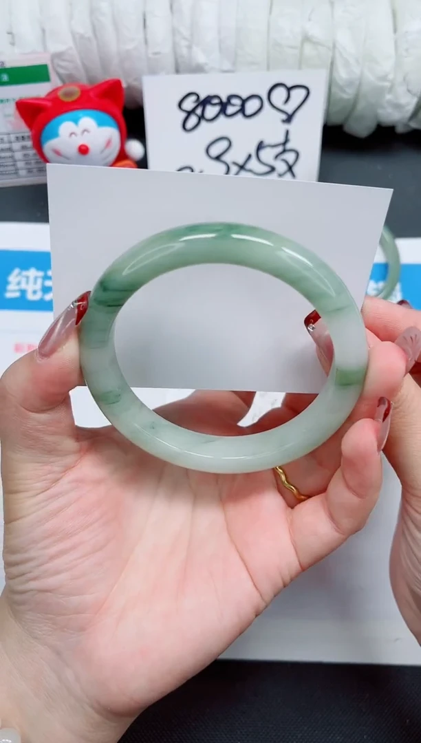 【闪购商品】石英质玉手镯未镶嵌125