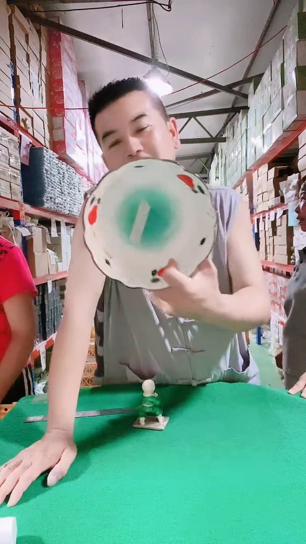 瓷片碗碟好物一件不留@@1