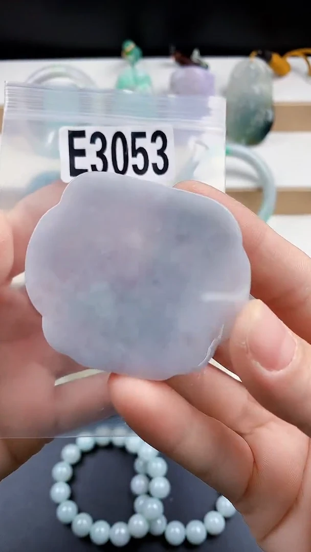 颈饰未镶嵌翡翠天然翡翠吊坠挂件