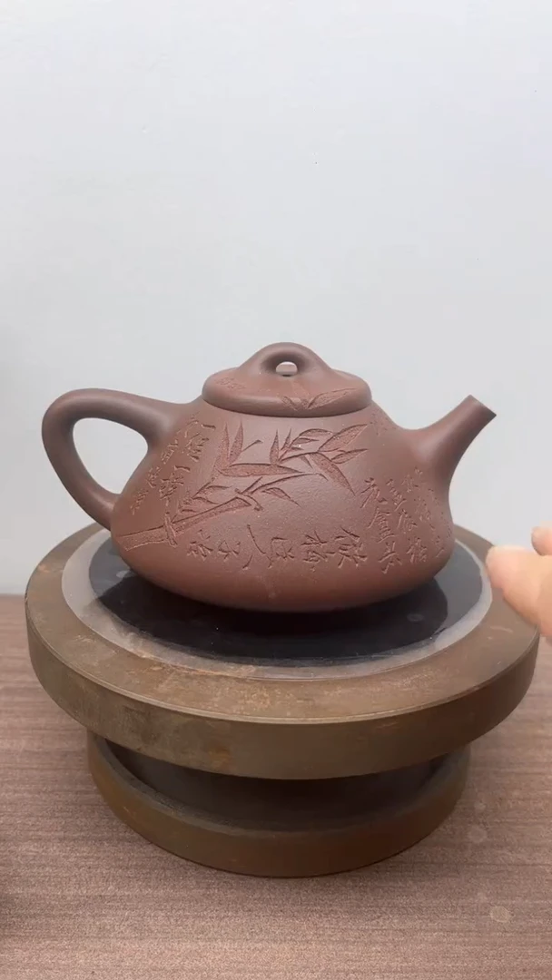 茶壶紫泥醉*塵微瑕子冶230cc刻绘版（原矿黄龙山紫泥）