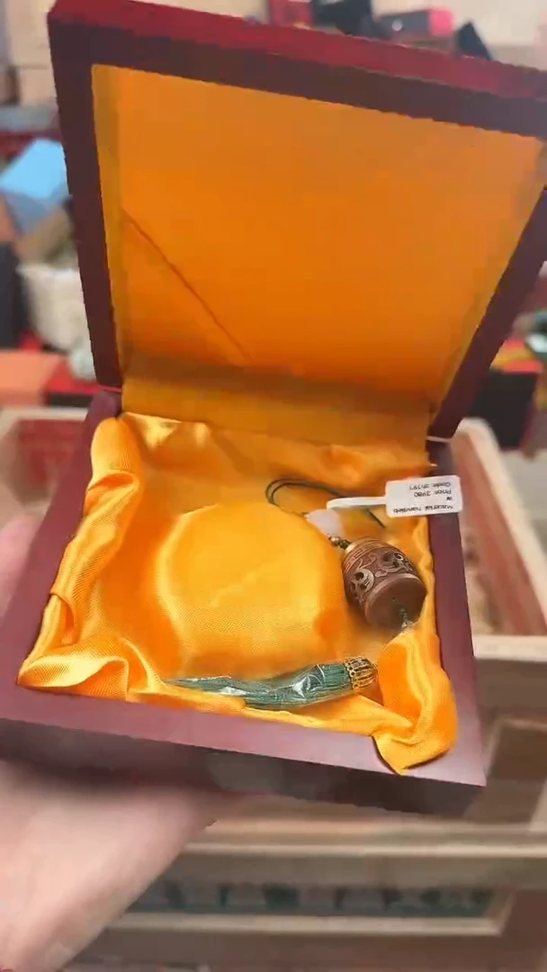 白露甄选福利闪购商品无礼盒