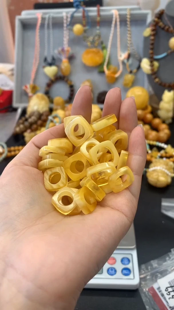 【闪购商品】琥珀珠宝奇石未镶嵌333多样性发其一8-12随机