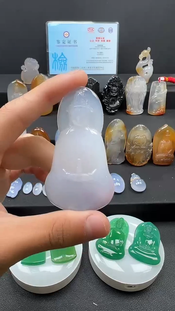 未镶嵌颈饰玛瑙/玉髓天然珠宝 一物一证