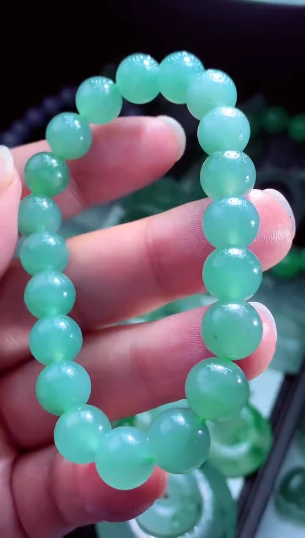 未镶嵌定制翡翠翡翠毛货定制581128