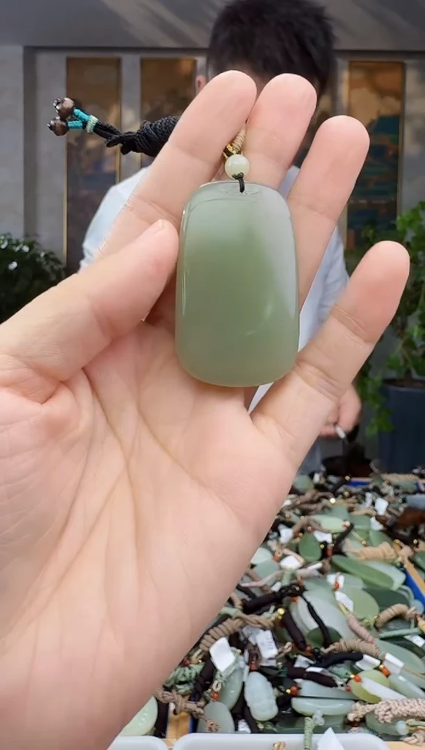 未镶嵌和田玉挂件拍一发一