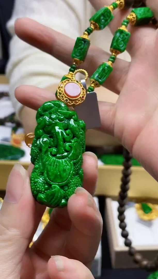 颈饰未镶嵌翡翠翡翠吊坠