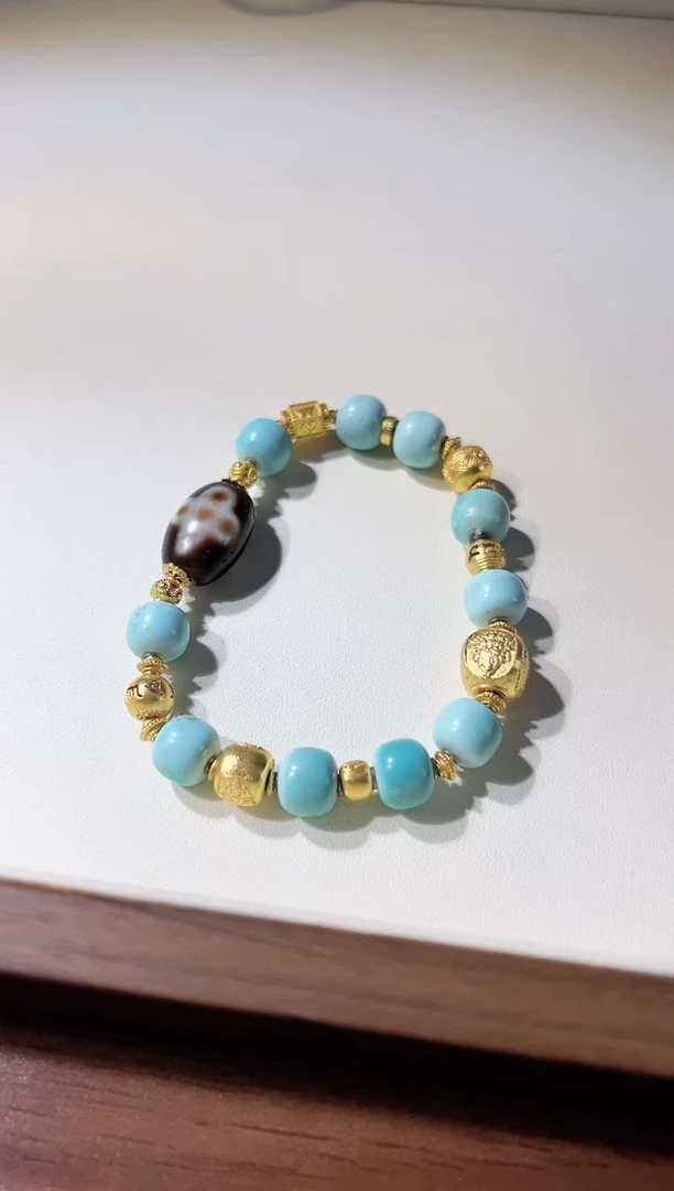 未镶嵌手串玛瑙/玉髓五眼闪电绿松手串（拉萨直发）