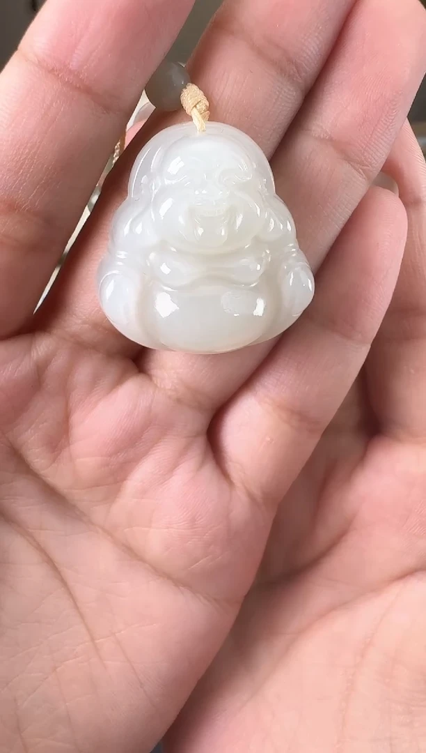 和田玉未镶嵌颈饰30晴白佛公