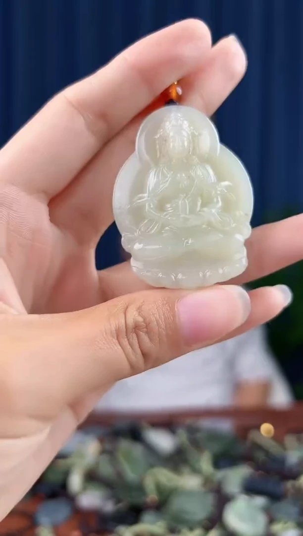 未镶嵌和田玉挂件拍一发一，