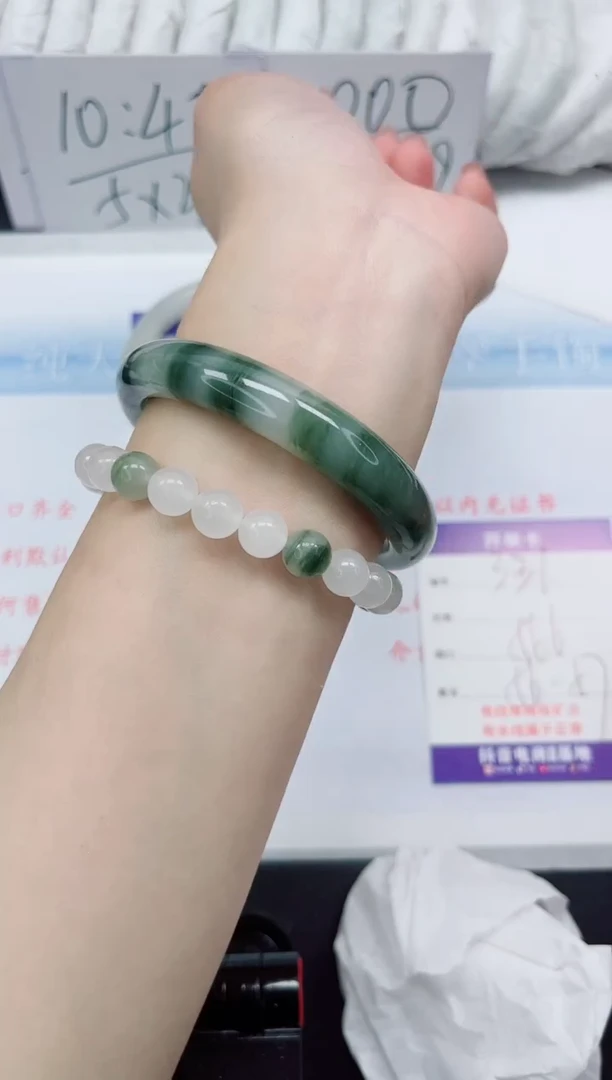 【闪购商品】石英质玉手镯未镶嵌336#56.6