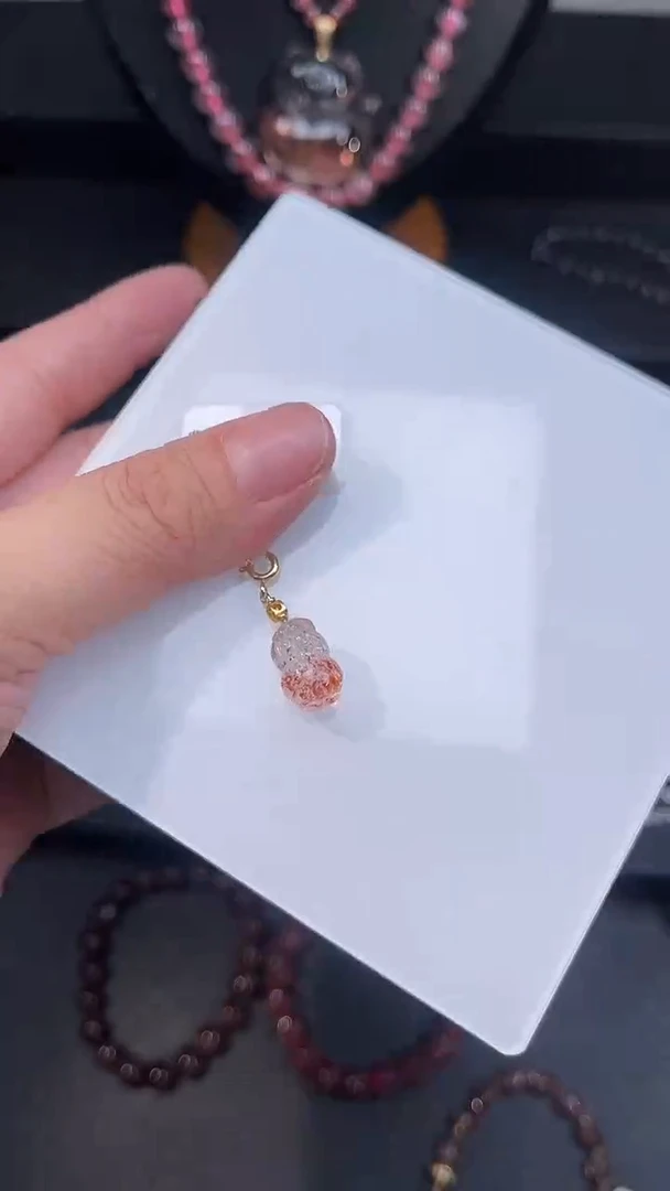 未镶嵌颈饰水晶【百晶灵儿】定制款多样性发一