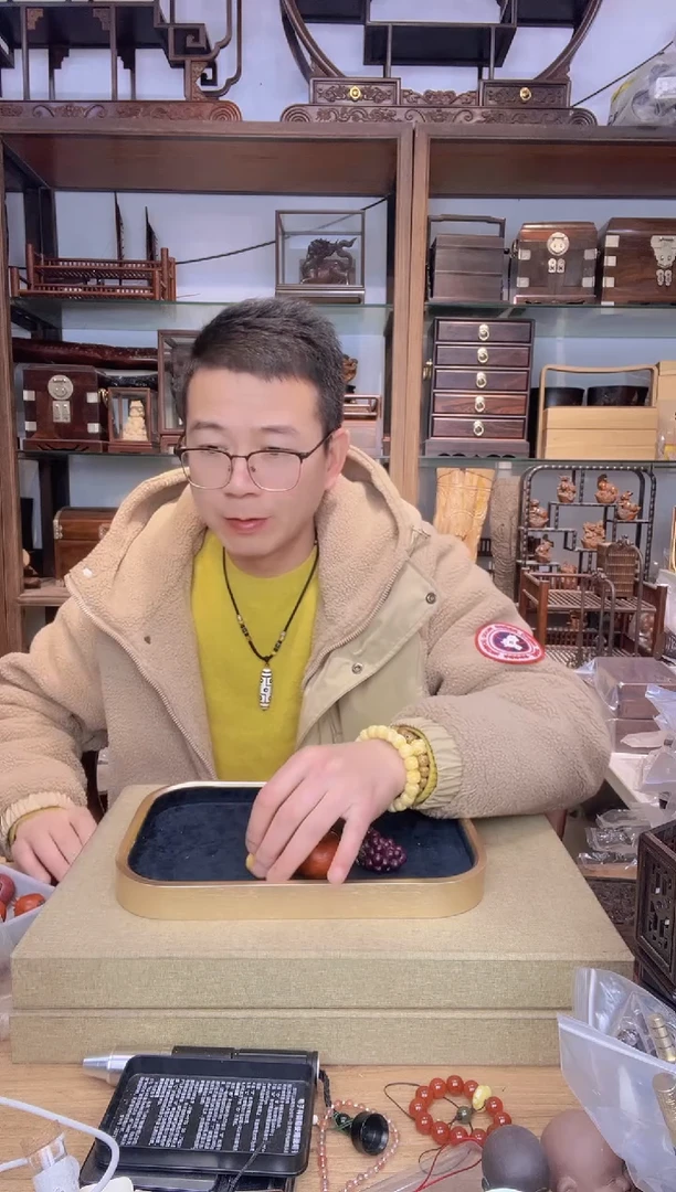 【闪购商品】乌木类书架535水果3件套 葡萄+大柿子+南瓜