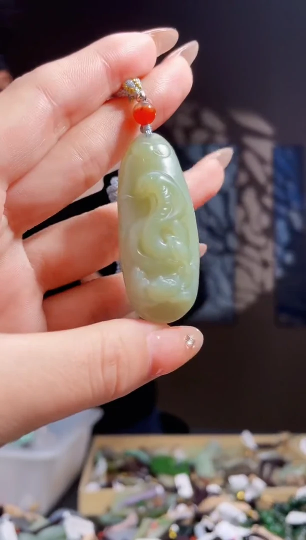 【闪购商品】和田玉颈饰未镶嵌拍一发一