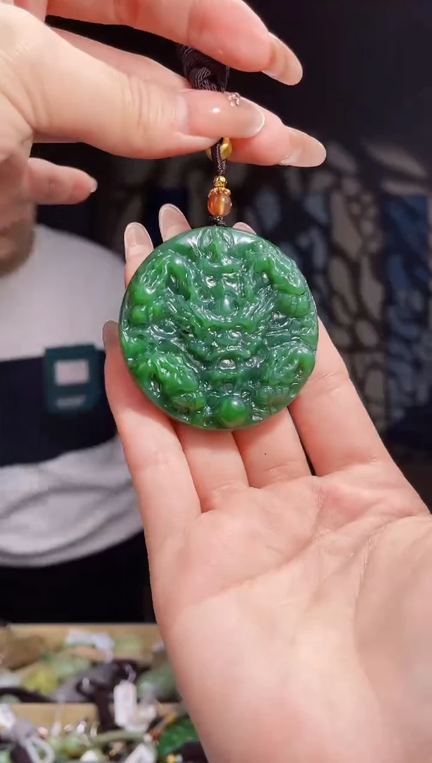 【闪购商品】和田玉颈饰未镶嵌拍一发一