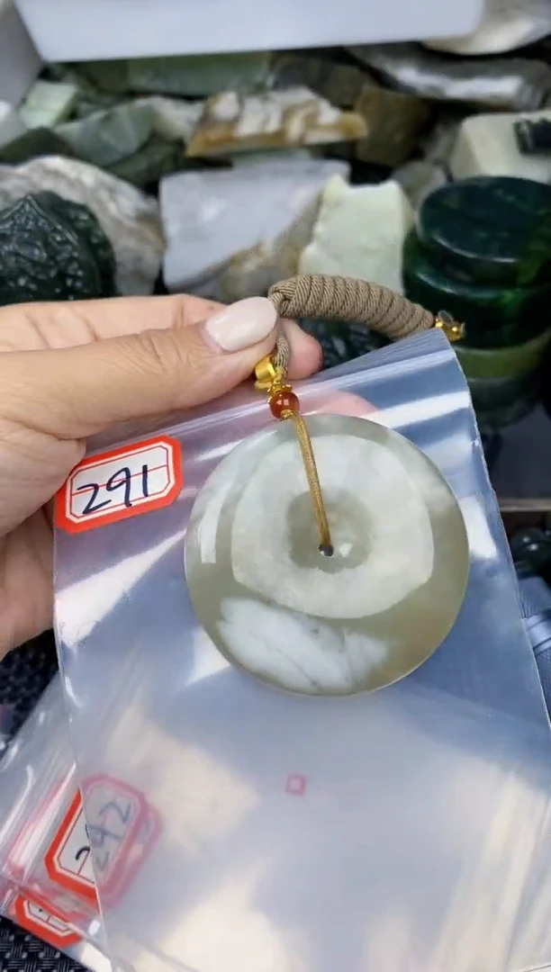 【闪购商品】和田玉多样性发货未镶嵌多样性发货