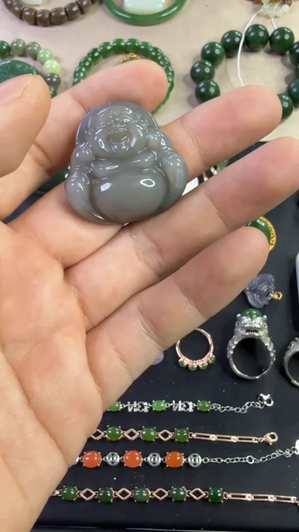 颈饰未镶嵌和田玉多样性发货