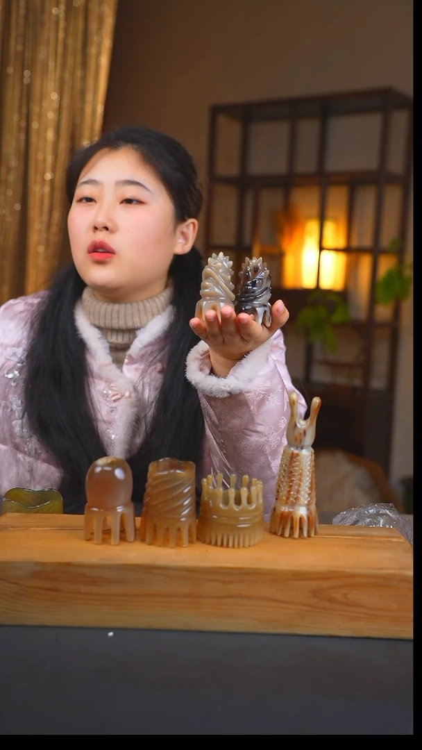 小怪兽八爪鱼按摩梳