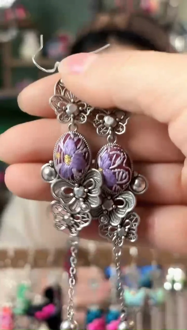 爱****茶彩云南阁非遗老绣饰品720*