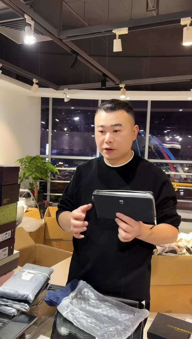 头层牛皮024品牌男包清货中（不要卡单，理性消费）