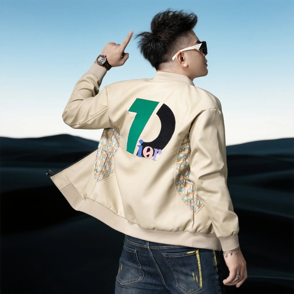 巴赛娜缇秋冬季新款男士刺绣外套时尚休闲棒球服男款飞行员夹克潮