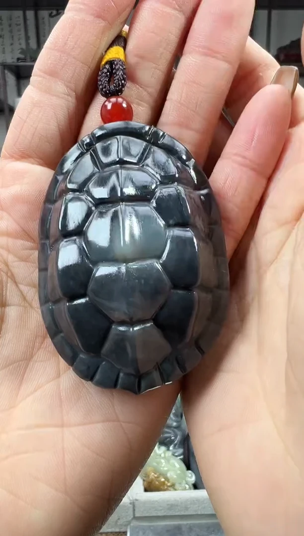 未镶嵌和田玉把件1