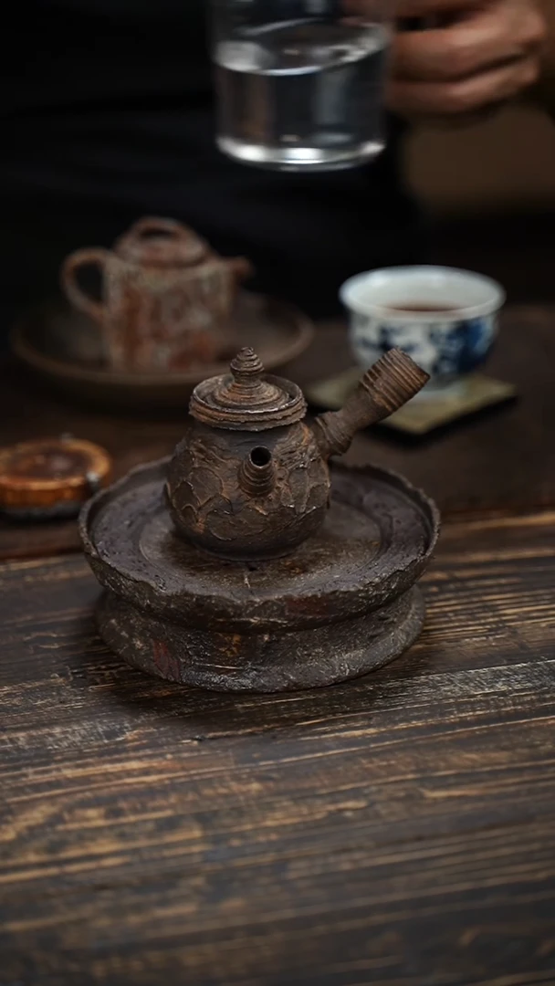 全手工制作 重工 南蛮 长柄 重肌理  蜂窝底 侧把壶 100cc