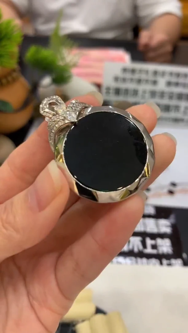 颈饰银S925镶嵌翡翠姜*---113513