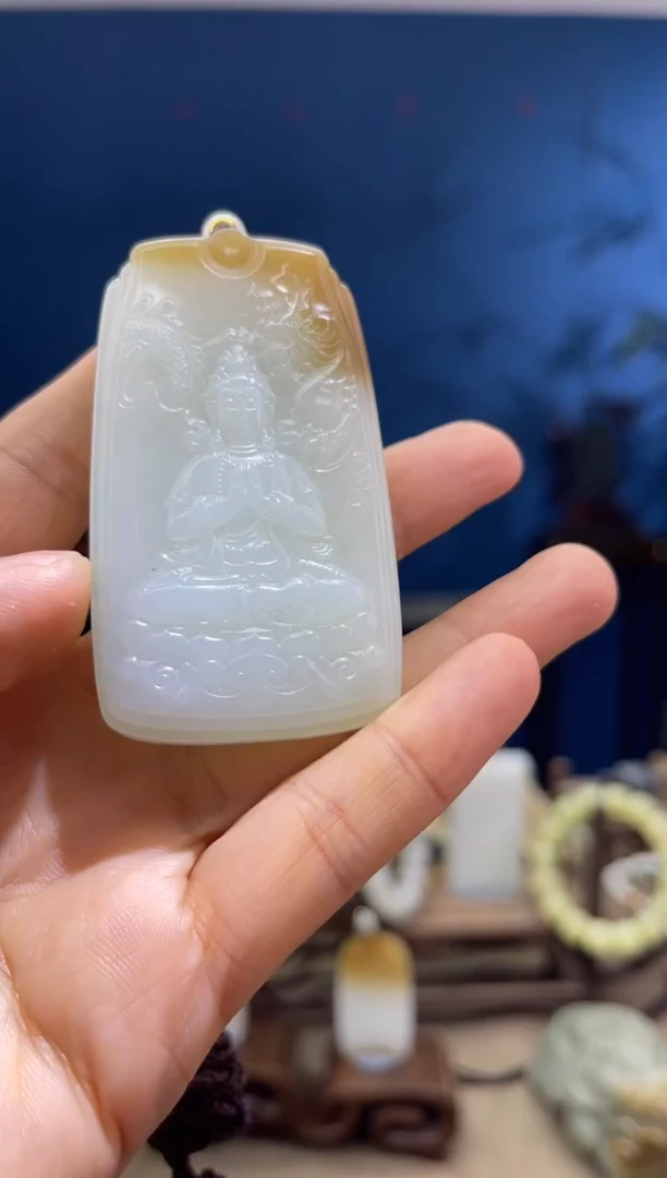 和田玉未镶嵌颈饰1