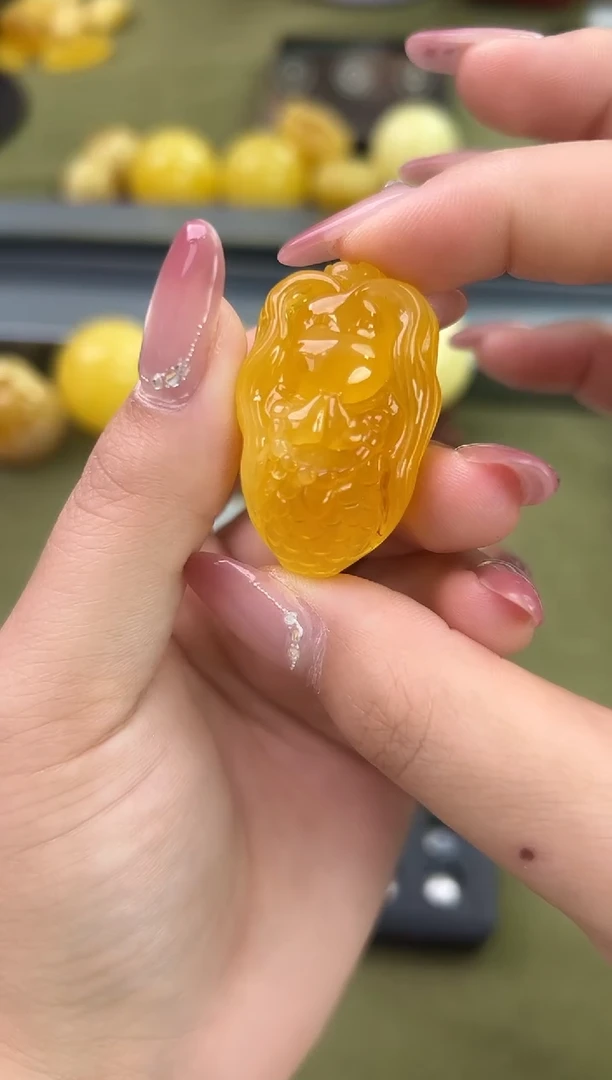 裸石琥珀未镶嵌天然琥珀蜜蜡吊坠