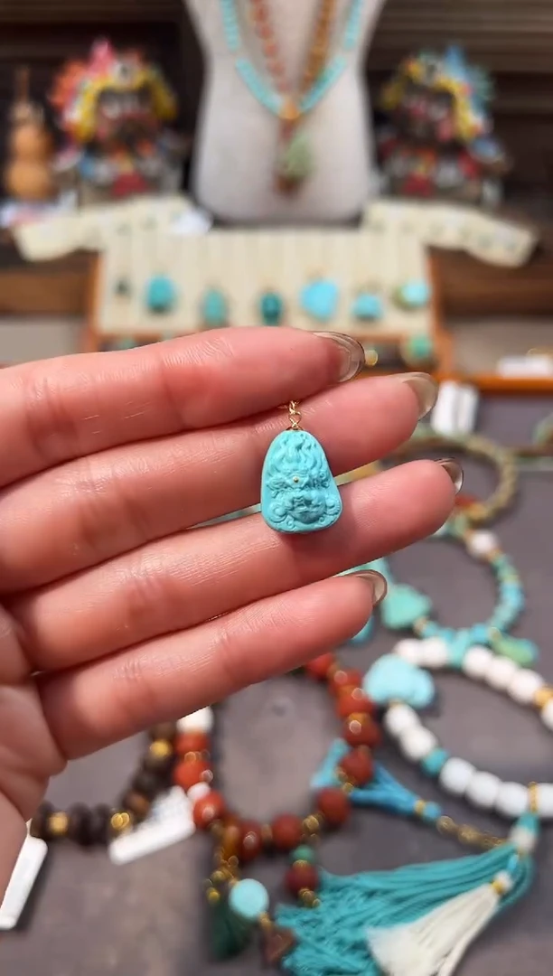 18K金镶嵌绿松石提溜绿松石提溜大黑天