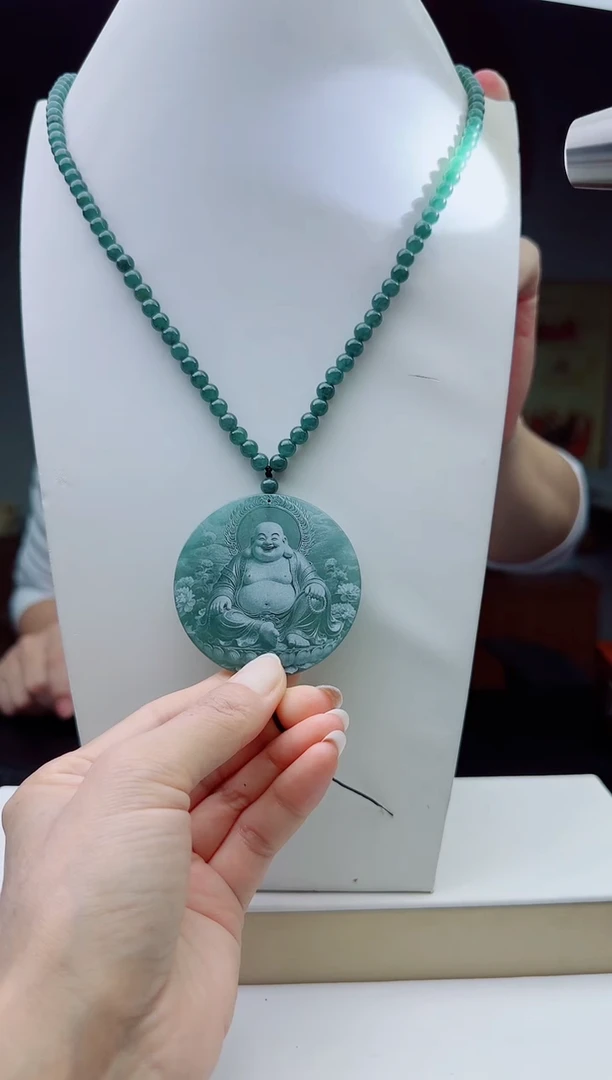颈饰未镶嵌翡翠多样性发其一