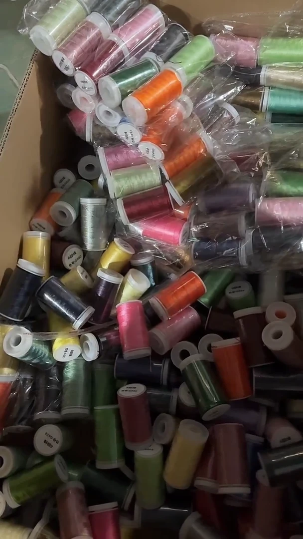 涤纶F23-国色股线随机十卷