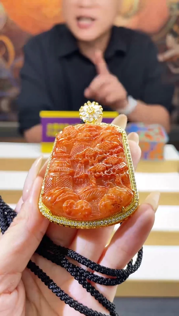 翡翠未镶嵌颈饰天然翡翠