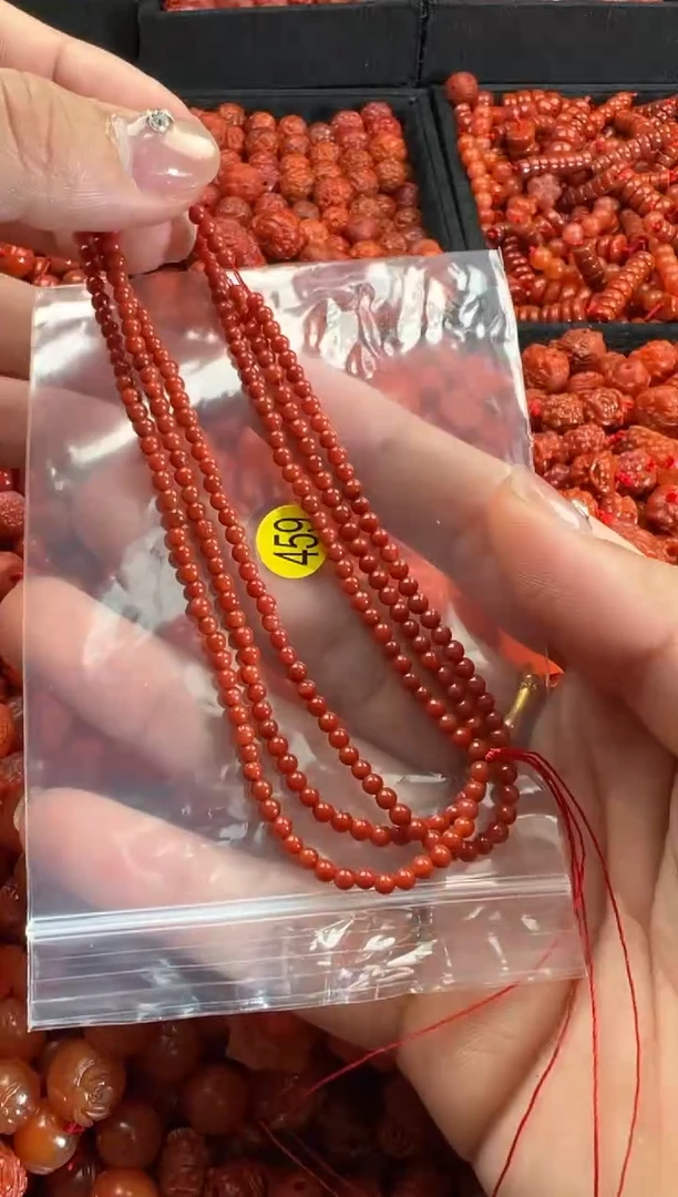【闪购商品】南红玛瑙未镶嵌颈饰1