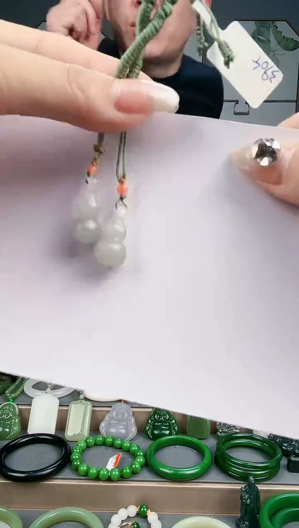 【闪购商品】和田玉颈饰未镶嵌AA多样性发货 拍一发一