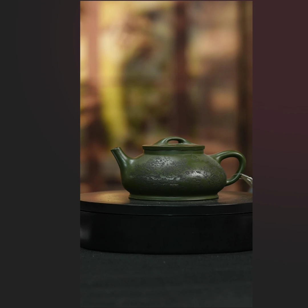 宜兴原矿绿泥瓦瓢紫砂壶