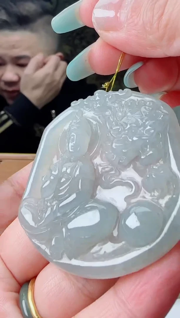 【闪购商品】翡翠颈饰未镶嵌11111111